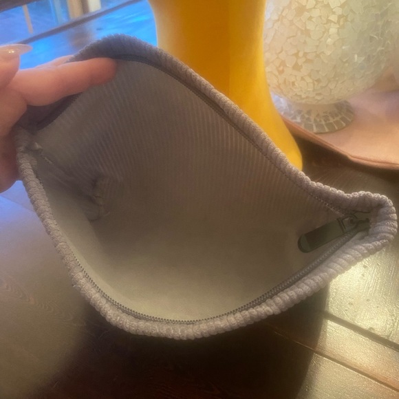 🚨 Gray Corduroy Bag With Bougie Labu Character - Picture 3 of 3